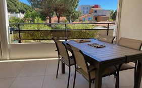 Appartement neuf 4pers. 250 mètres de la plage